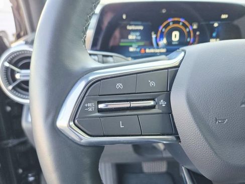 Used 2025 Chevrolet Equinox ACTIV w/ Safety and Technology Package image 16