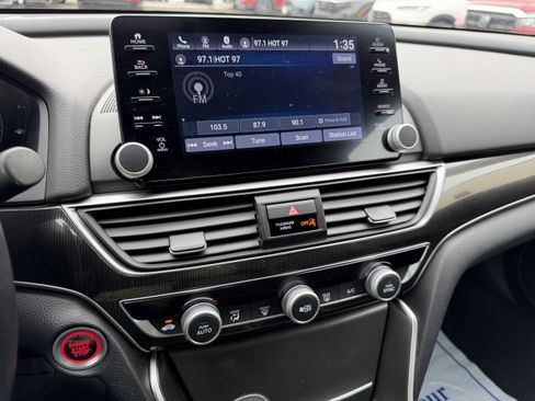 Certified 2022 Honda Accord Sport image 19
