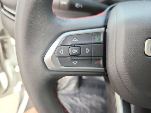 Used 2025 Jeep Compass Trailhawk AWD/4WD image 20