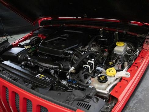 Used 2019 Jeep Wrangler Unlimited Sport S AWD/4WD image 27