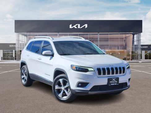 Used 2019 Jeep Cherokee Limited image 1