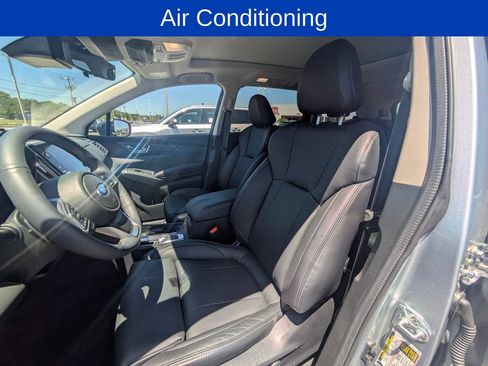 Used 2025 Subaru Ascent Touring AWD/4WD image 10