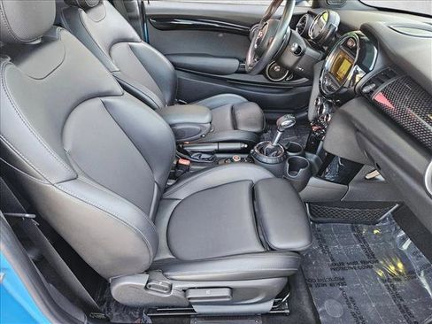 Used 2015 MINI Cooper S image 19