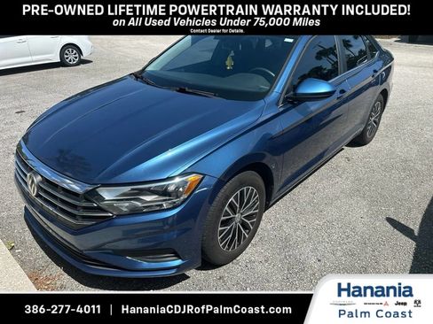 Used 2020 Volkswagen Jetta SE FWD image 4