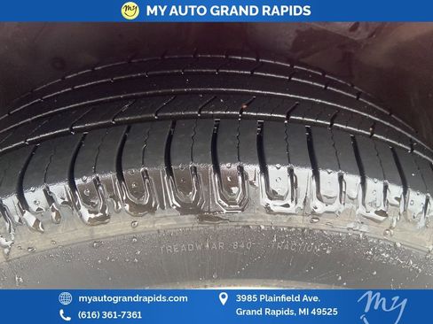 Used 2019 Subaru Outback 2.5i Premium image 6