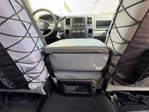 Used 2013 RAM 2500 Tradesman w/ Chrome Appearance Group AWD/4WD image 12