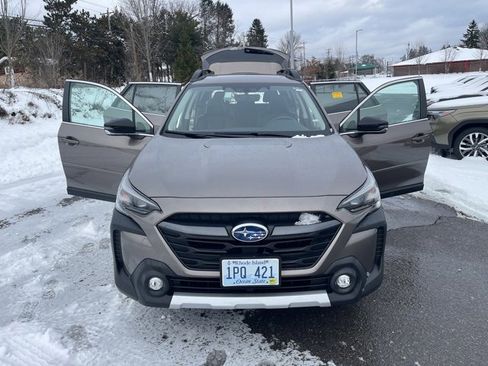 Used 2024 Subaru Outback Limited image 26