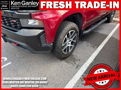 Used 2019 Chevrolet Silverado 1500 Custom Trail Boss w/ Custom Convenience Package image 5