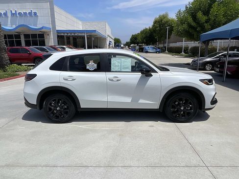 Certified 2023 Honda HR-V Sport image 24