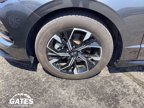 Used 2025 Hyundai Sonata SEL FWD image 27