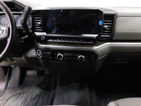 Used 2024 GMC Sierra 2500 SLE w/ SLE Convenience Package AWD/4WD image 37