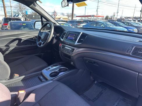 Used 2020 Honda Passport Sport image 27