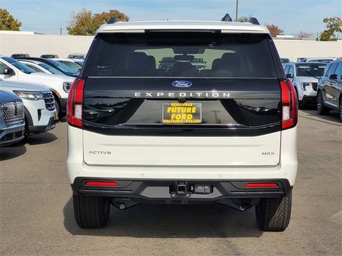 New 2025 Ford Expedition Max Active image 5