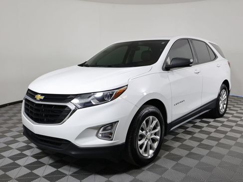 Used 2018 Chevrolet Equinox LS FWD image 5