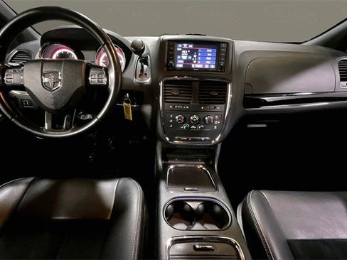 Used 2018 Dodge Grand Caravan SXT w/ Blacktop Package image 19