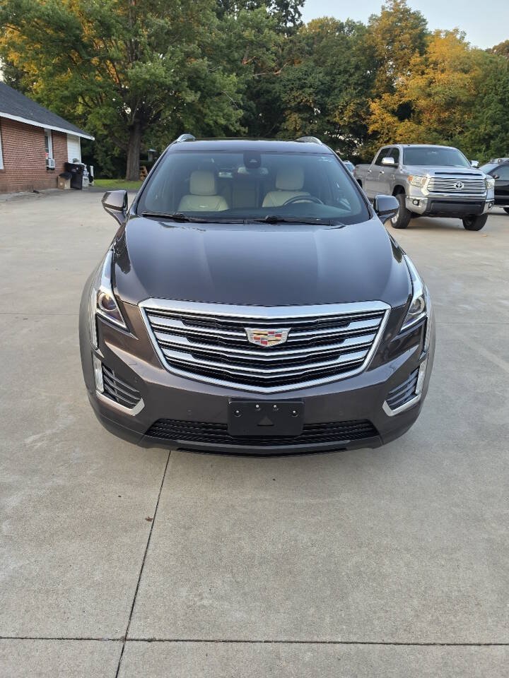 Used 2017 Cadillac XT5 Luxury w/ Driver Awareness Package AWD/4WD image 9