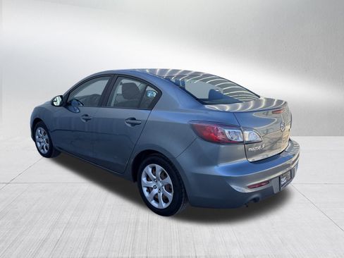 Used 2013 MAZDA MAZDA3 i SV image 8