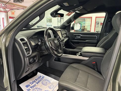 Used 2021 RAM 1500 Big Horn AWD/4WD image 12