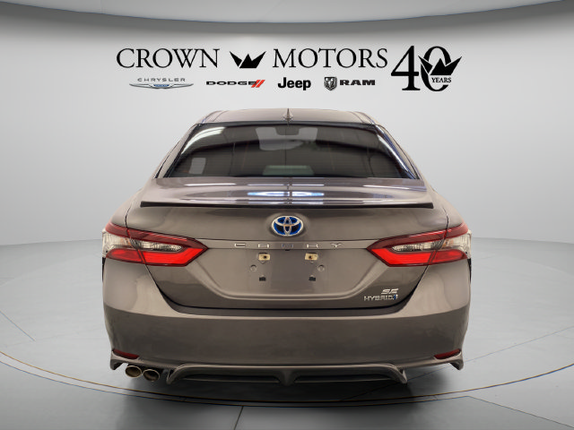 Used 2022 Toyota Camry SE FWD image 13