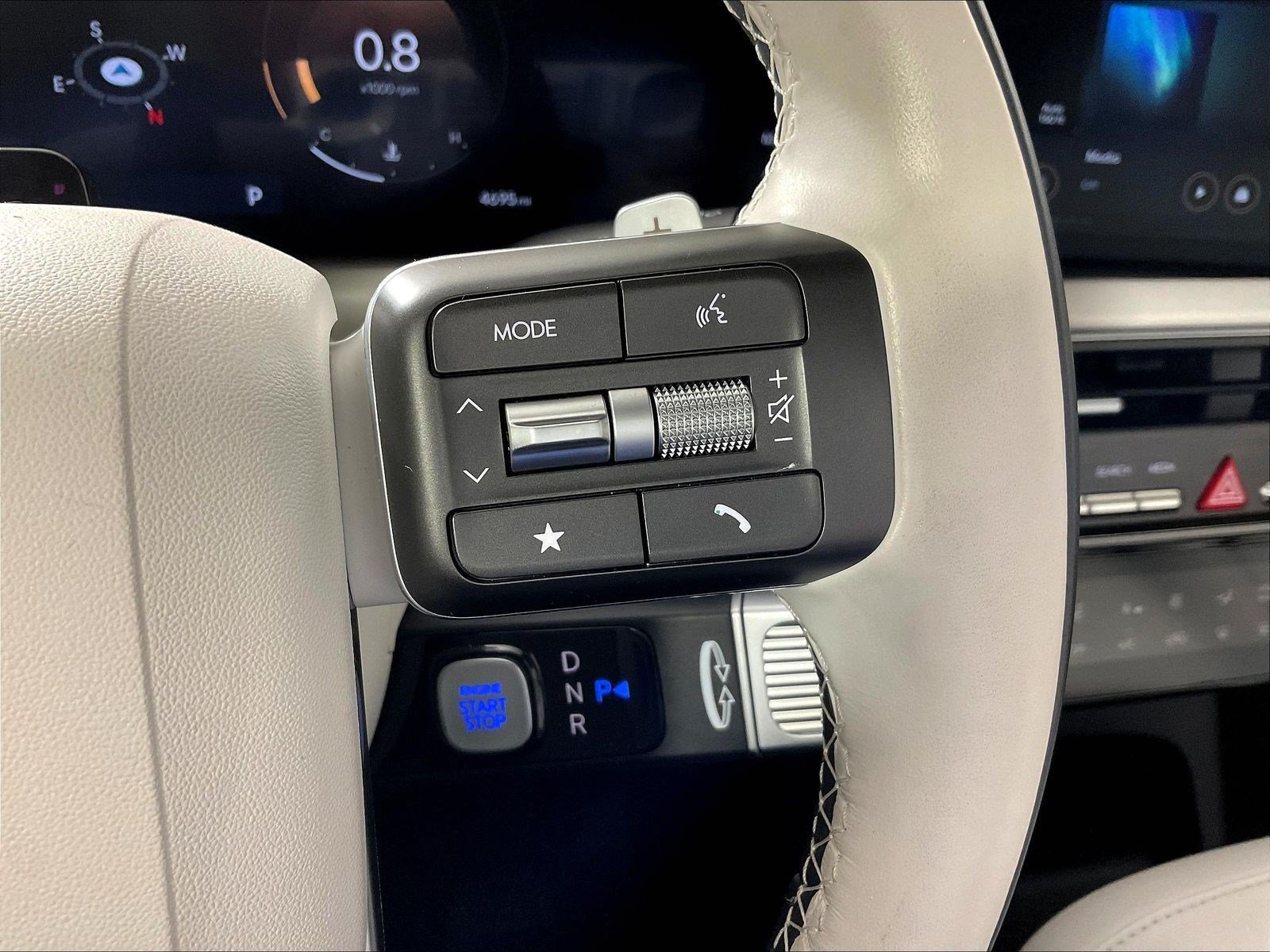 Used 2026 Hyundai Palisade Calligraphy AWD/4WD image 12