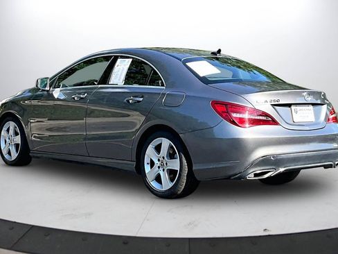 Used 2019 Mercedes-Benz CLA 250 4MATIC image 7