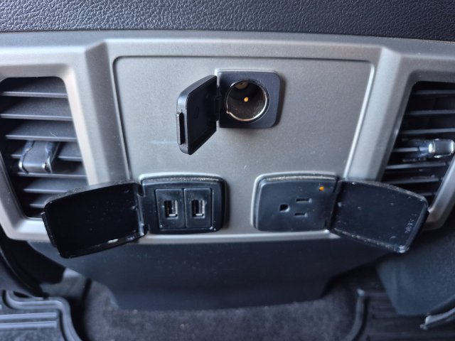Used 2020 Ford F150 Lariat AWD/4WD image 13