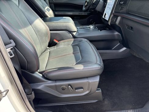 Used 2023 Ford Expedition Max Limited RWD image 13