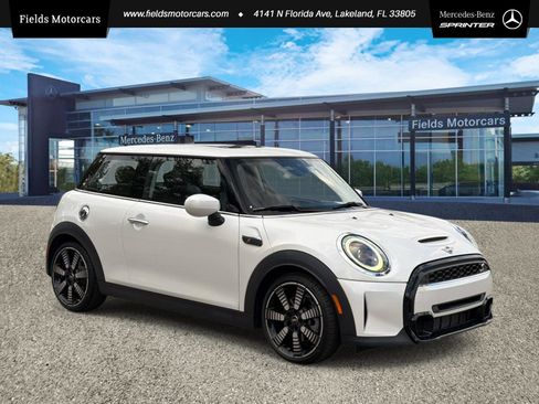 Used 2023 MINI Cooper S FWD image 1