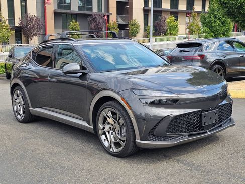 Certified 2023 Genesis GV60 Performance AWD/4WD image 3