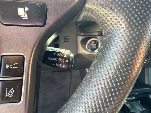 Used 2019 Toyota Tacoma TRD Sport AWD/4WD image 48