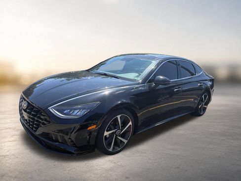 Used 2023 Hyundai Sonata SEL Plus w/ Cargo Package FWD image 2