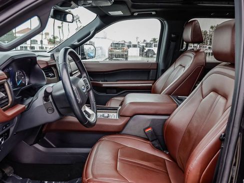 Used 2024 Ford Expedition Max Limited image 22