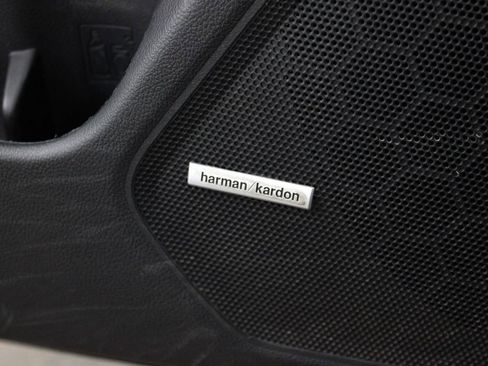 Used 2017 Subaru Outback 3.6R Touring w/ Popular Package #5A image 39