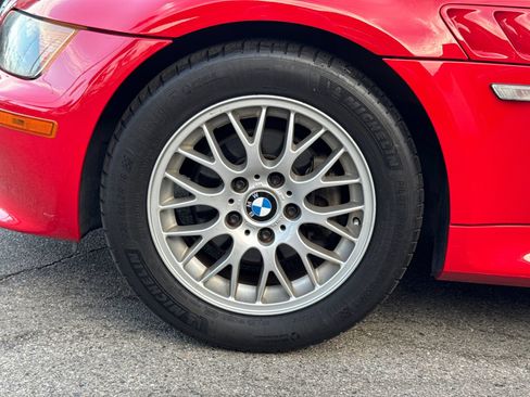 Used 1998 BMW Z3 2.8 RWD image 4
