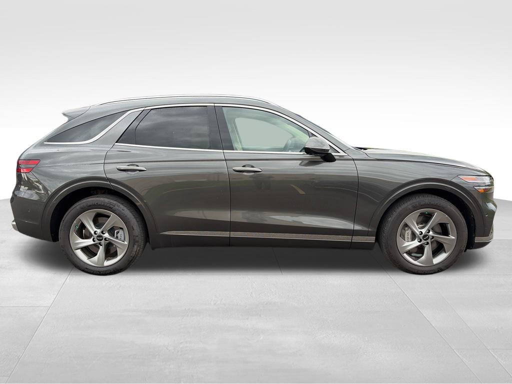 Certified 2026 Genesis GV70 2.5T Advanced AWD/4WD image 2