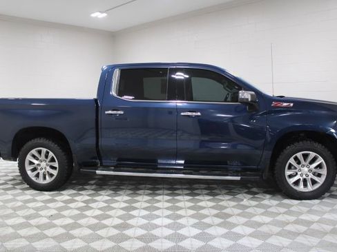 Used 2021 Chevrolet Silverado 1500 LTZ w/ Z71 Off-Road Package image 13