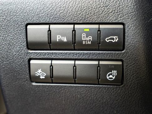 Used 2017 Lexus NX 200t FWD image 29