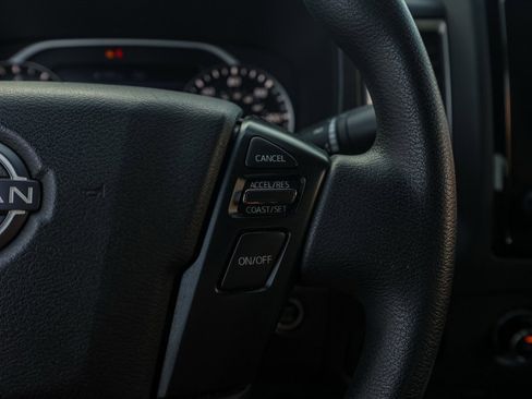 Used 2023 Nissan Frontier SV image 26