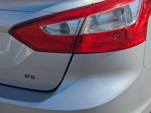 Used 2013 Ford Focus SE FWD image 5