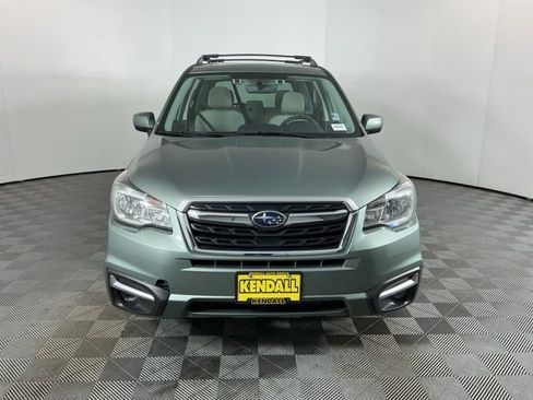 Used 2017 Subaru Forester 2.5i Premium AWD/4WD image 12
