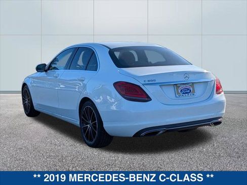 Used 2019 Mercedes-Benz C 300 Sedan image 3