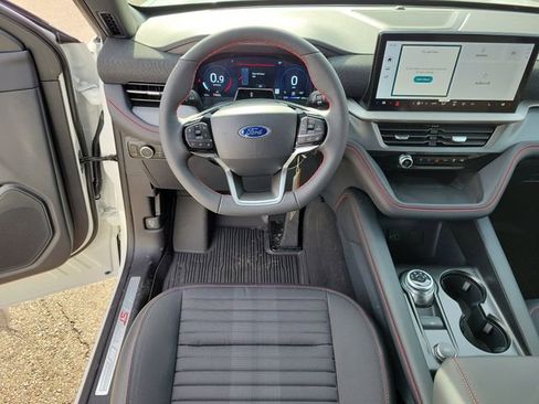 New 2026 Ford Explorer ST-Line w/ ST-Line Street Pack image 10