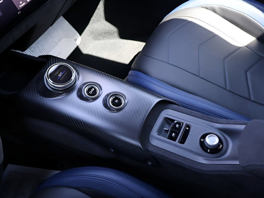 Used 2023 Maserati MC20 Coupe RWD image 25