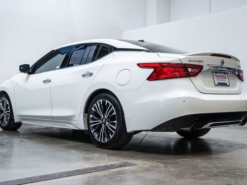 Used 2017 Nissan Maxima Platinum w/ Medallion Package image 7