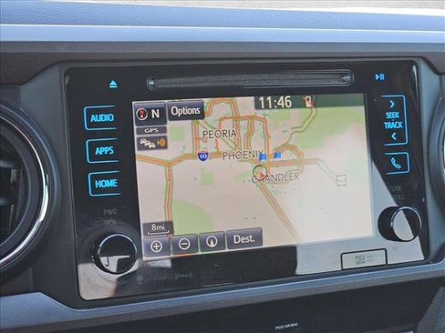 Used 2019 Toyota Tacoma TRD Off-Road image 9