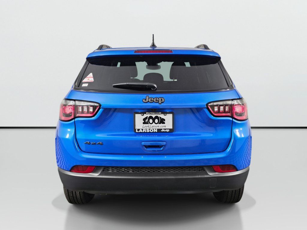 New 2026 Jeep Compass Latitude AWD/4WD image 6