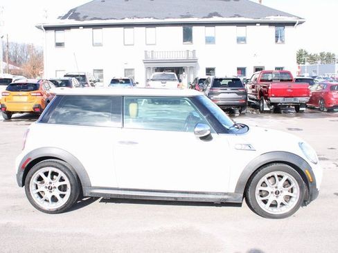Used 2010 MINI Cooper S image 6