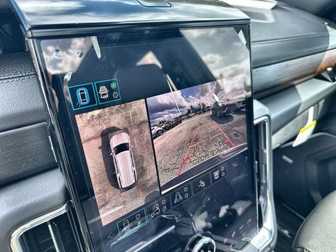 New 2026 GMC Yukon XL Denali w/ Denali Reserve Package AWD/4WD image 29