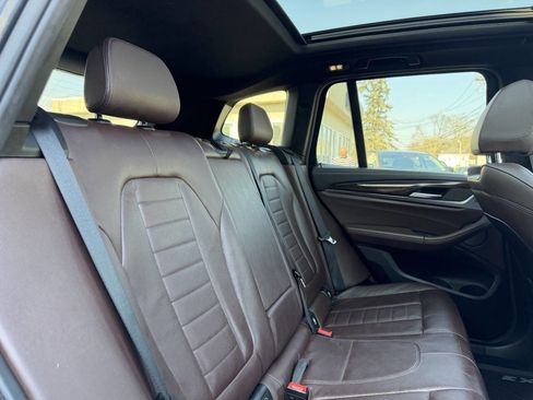 Used 2018 BMW X3 M40i image 27