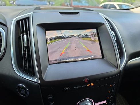 Used 2020 Ford Edge Titanium w/ Equipment Group 301A FWD image 26